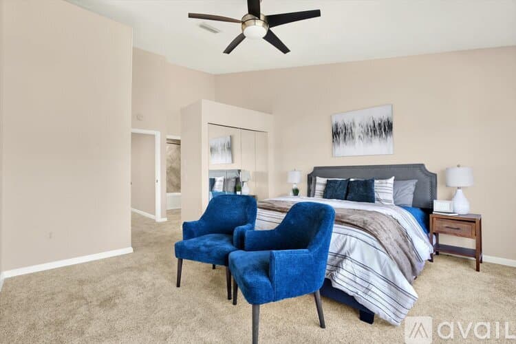 Tampa Condo: 10416 Saint Tropez Place