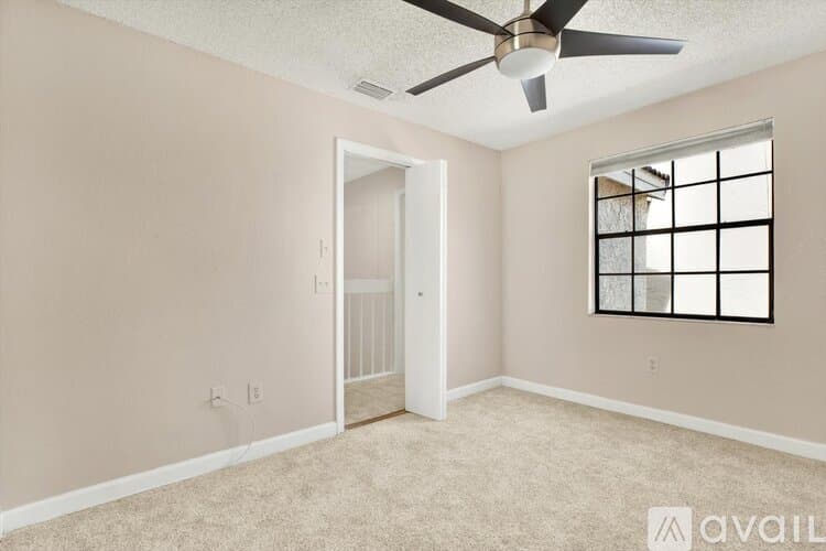 Tampa Condo: 10416 Saint Tropez Place