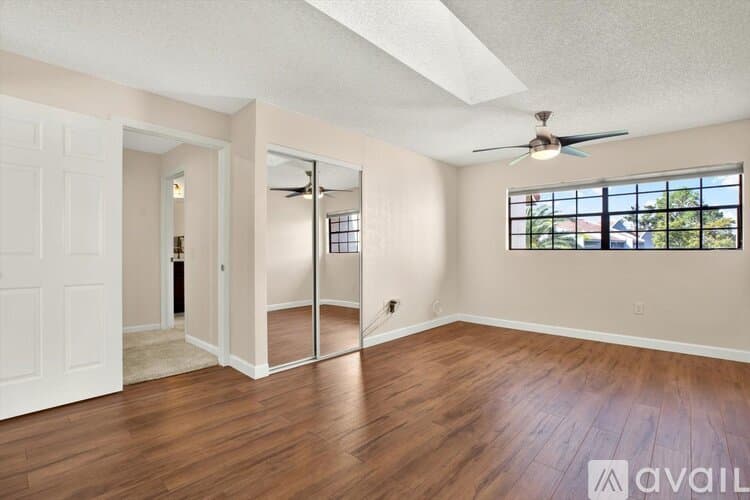 Tampa Condo: 10416 Saint Tropez Place