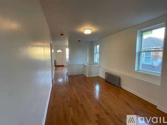 The Bronx Apartment: 3985 Saxon Ave