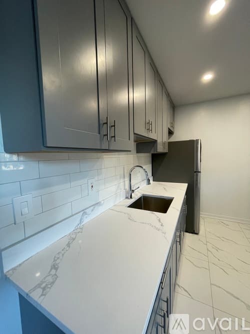 The Bronx Apartment: 3985 Saxon Ave