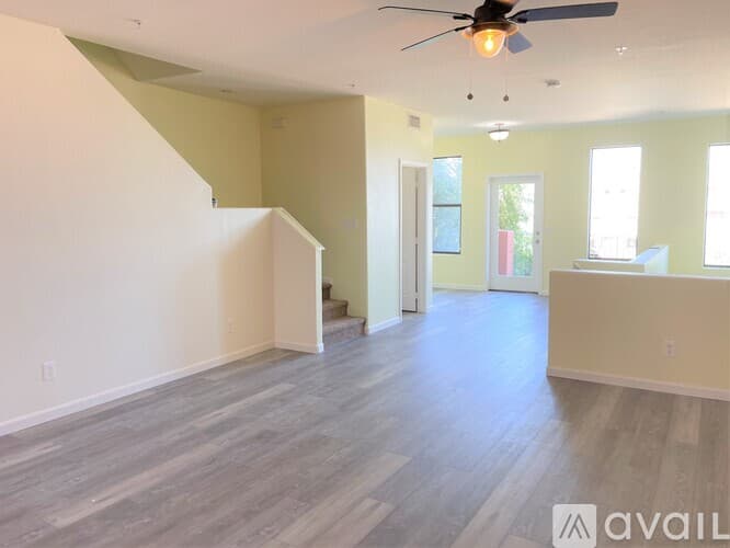 Phoenix Apartment: 112 W Milada Dr
