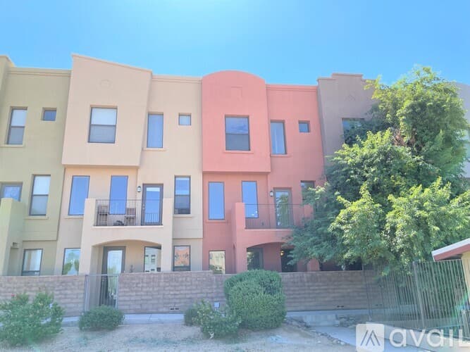 Phoenix Apartment: 112 W Milada Dr