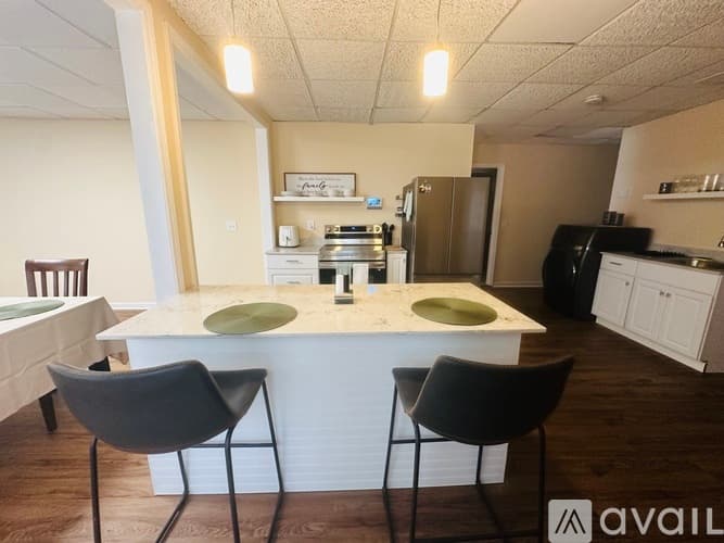 Conyers Apartment: 3108 Linsley Court Southwest