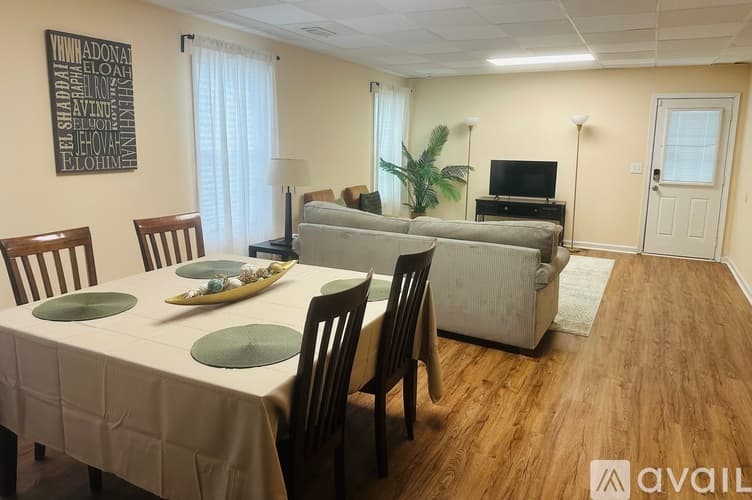 Conyers Apartment: 3108 Linsley Court Southwest