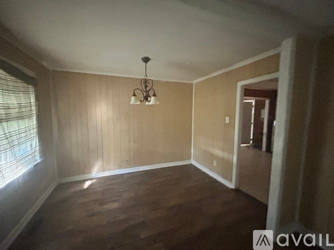 Albany House: 1421 Edgerly Ave