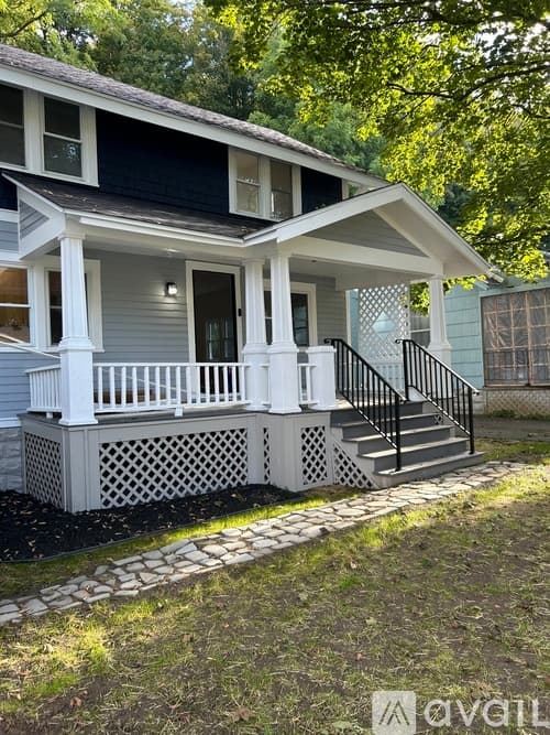 Chadwicks House: Hamilton St