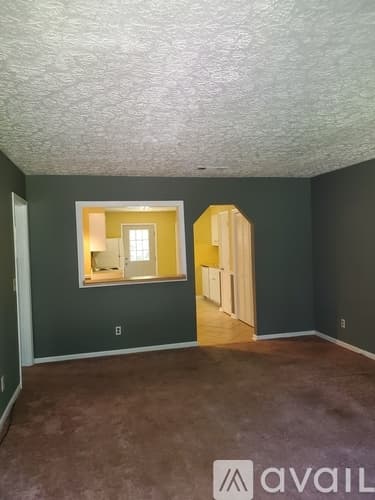 Covington Apartment: 55 Plum Orchard Road