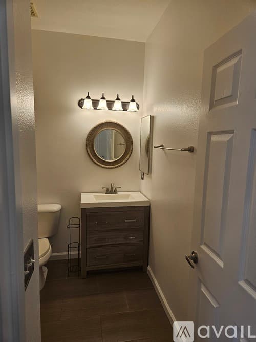 Cathedral City House: 27766 Tangelo St