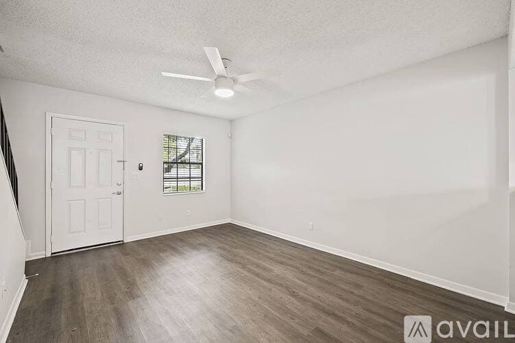 Tampa Apartment: 504 S Albany Ave