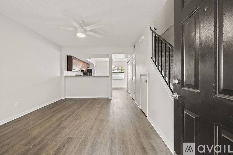 Tampa Apartment: 504 S Albany Ave