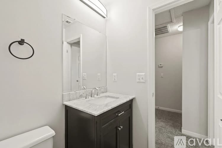 Tampa Apartment: 504 S Albany Ave