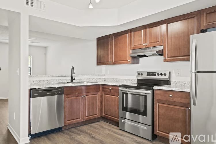 Tampa Apartment: 504 S Albany Ave