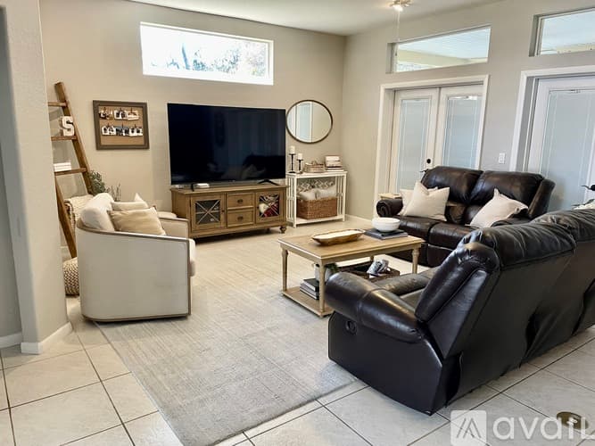 Hudson House: 13609 Morning Court