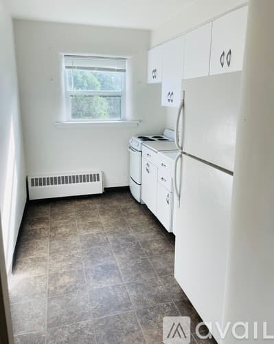 Anoka Apartment: 550 Madison Street