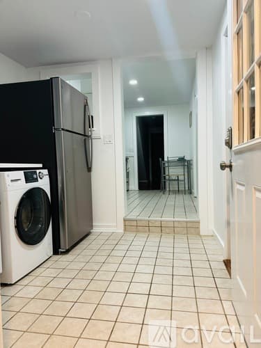 Milford Apartment: E Broadway