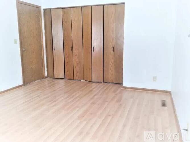 Eden Prairie House: 12333 Travois Rd