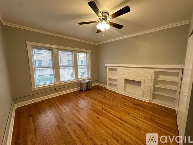 Chicago Apartment: 4902 N St Louis Ave