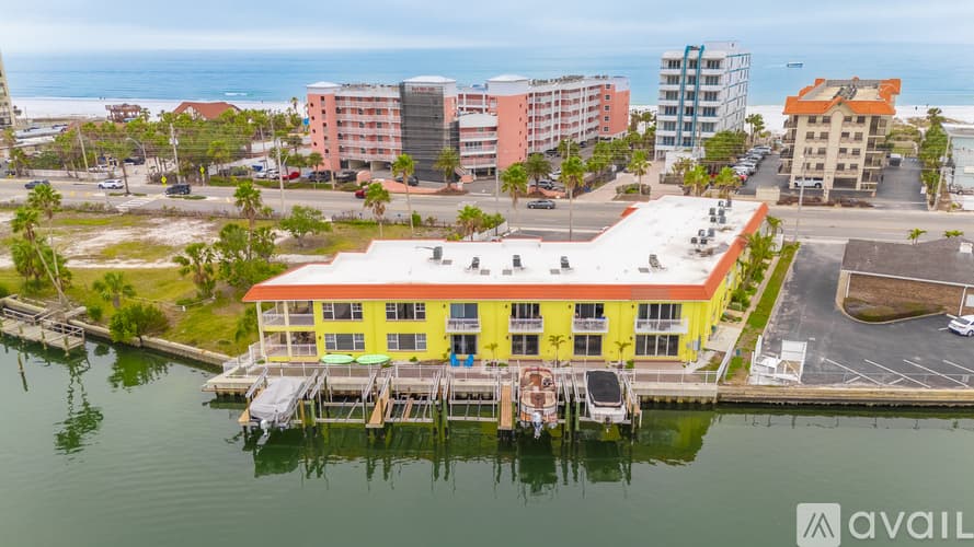 St. Pete Beach Apartment: 4103 Gulf Blvd