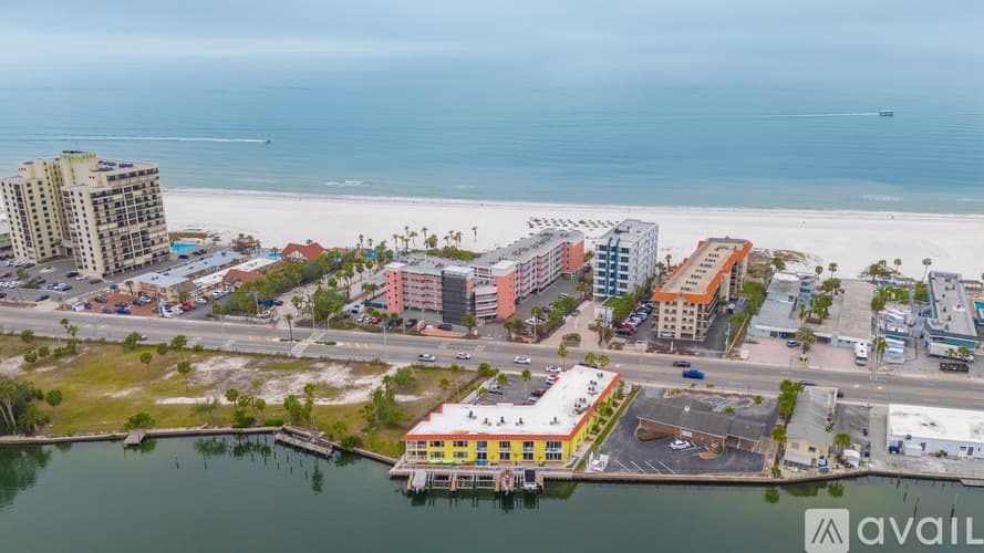 St. Pete Beach Apartment: 4103 Gulf Blvd