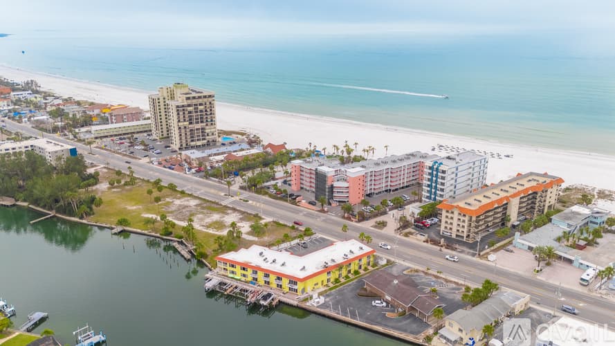 St. Pete Beach Apartment: 4103 Gulf Blvd