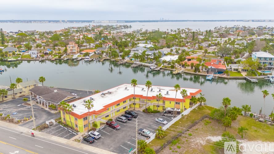 St. Pete Beach Apartment: 4103 Gulf Blvd