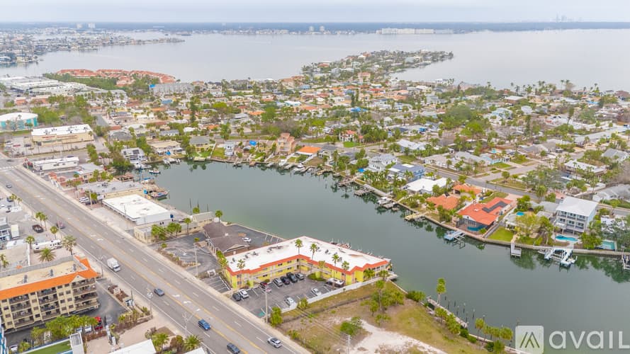 St. Pete Beach Apartment: 4103 Gulf Blvd