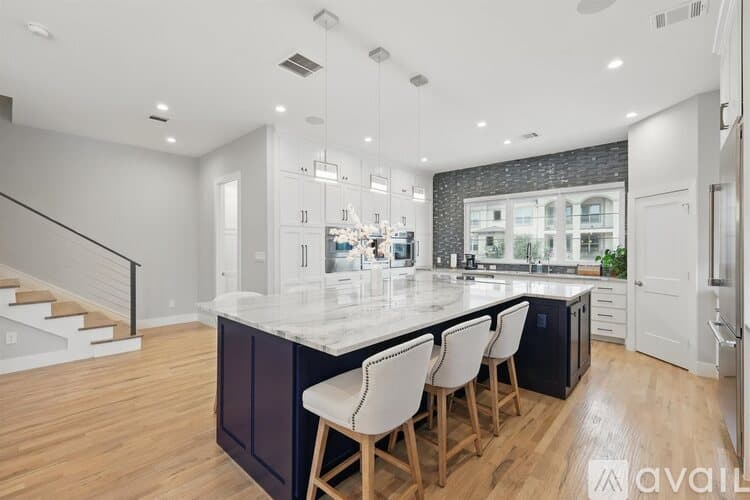 Flower Mound Townhome: 428 Northwood Dr