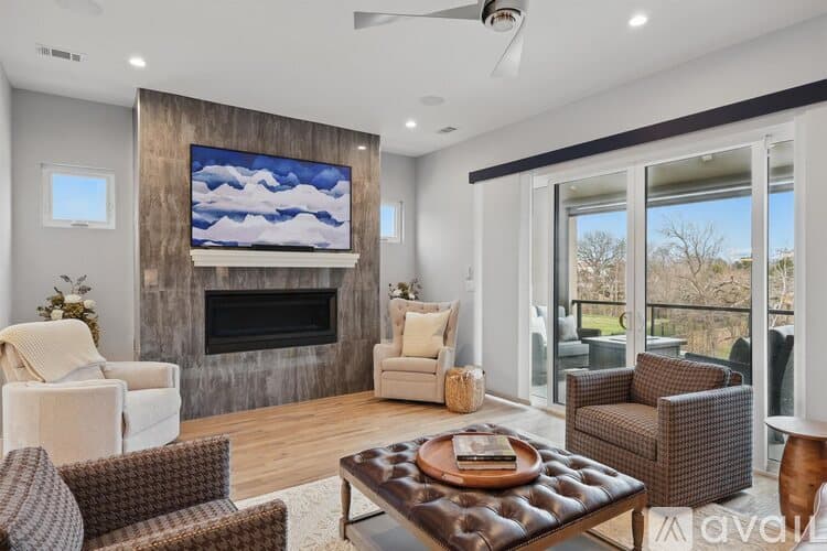 Flower Mound Townhome: 428 Northwood Dr