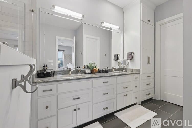 Flower Mound Townhome: 428 Northwood Dr