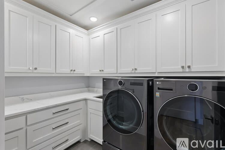 Flower Mound Townhome: 428 Northwood Dr