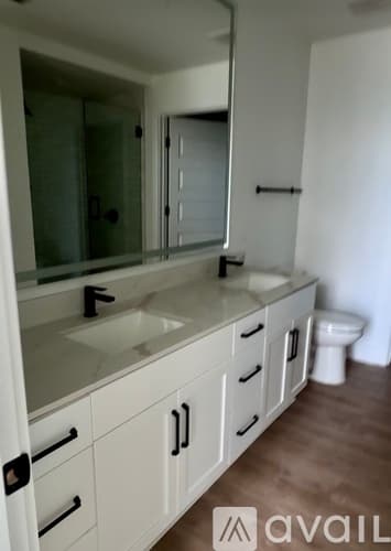 Tampa Apartment: 5430 Bay Center Drive