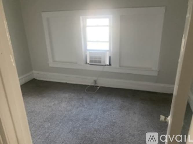 Springfield House: 804 S 13 Th St