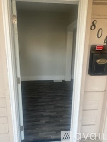 Springfield House: 804 S 13 Th St