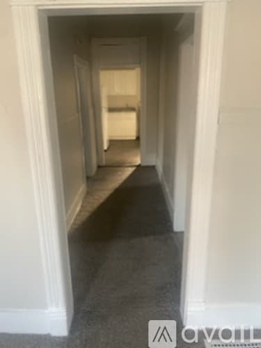 Springfield House: 804 S 13 Th St