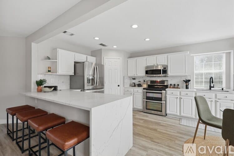 Flower Mound House: 2825 Waverly Rd