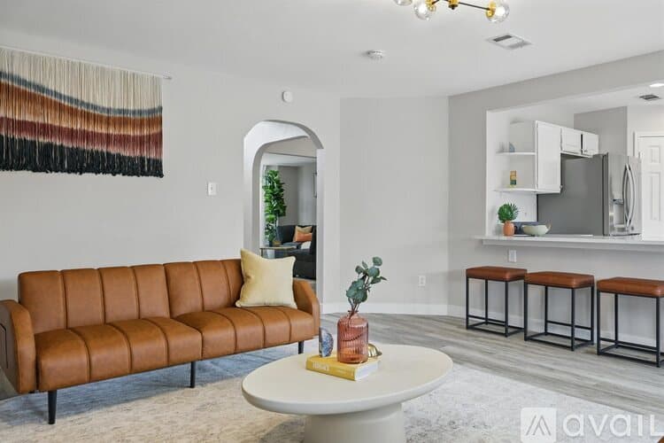 Flower Mound House: 2825 Waverly Rd