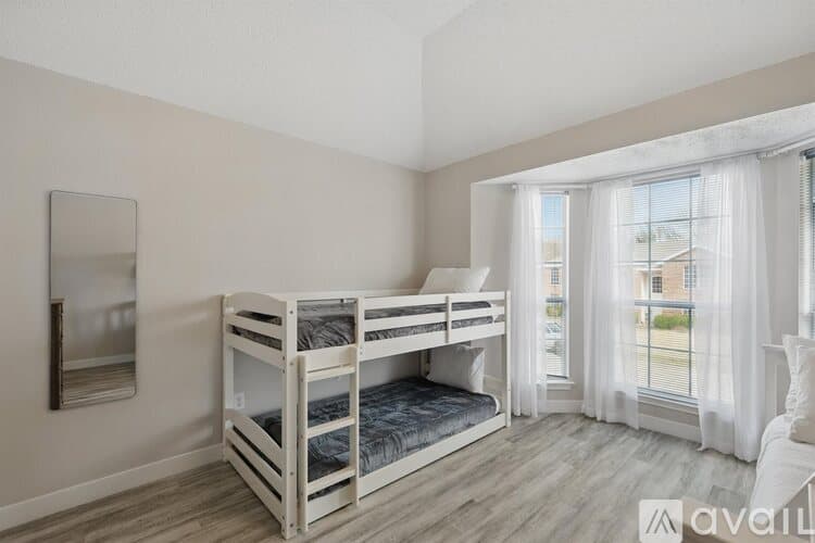 Flower Mound House: 2825 Waverly Rd