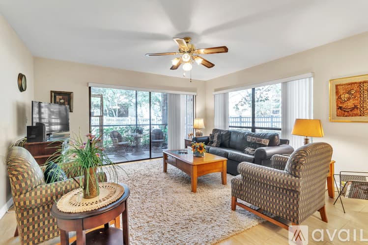 Largo Condo: 700 Starkey Road