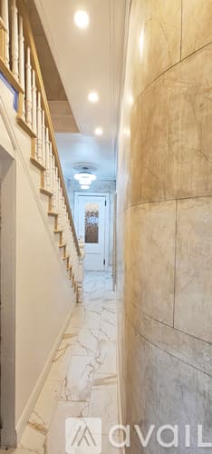 Brooklyn Apartment: 70 Weirfield St