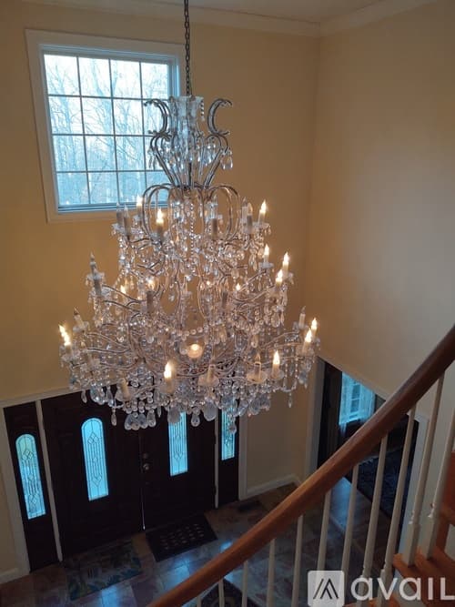 Ridgefield House: 34 Mallory Hill Road