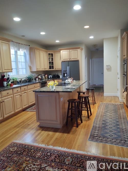 Ridgefield House: 34 Mallory Hill Road