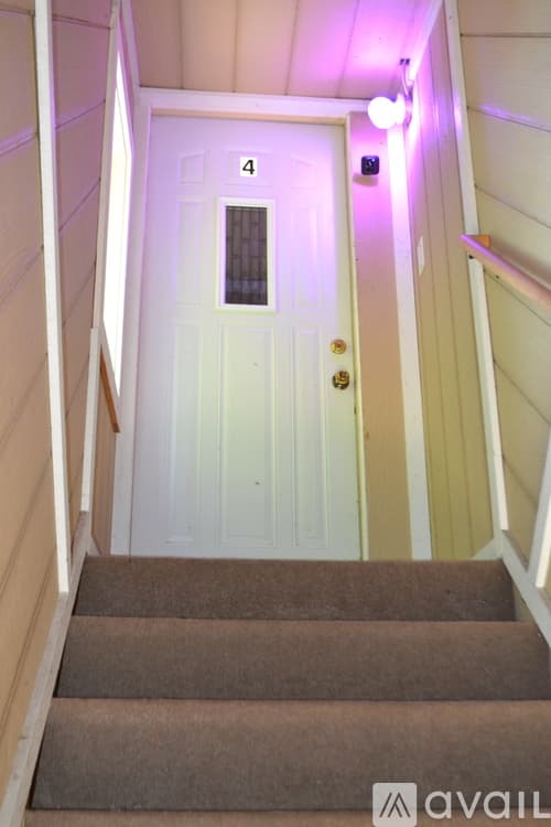 Mankato Apartment: 604 N 2nd St