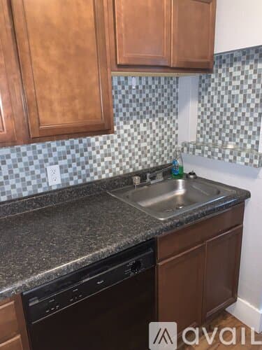 Mankato Apartment: 604 N 2nd St