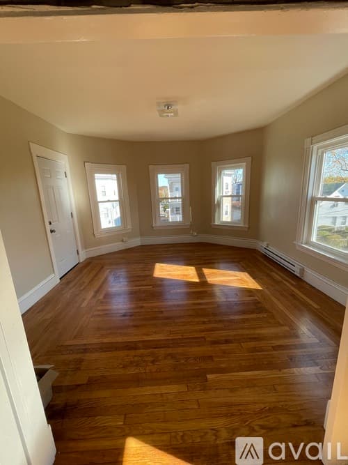 Brockton Apartment: 44 E Main St