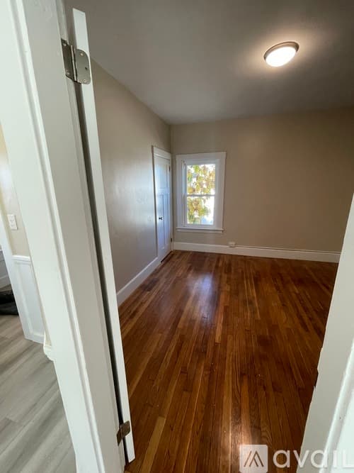Brockton Apartment: 44 E Main St