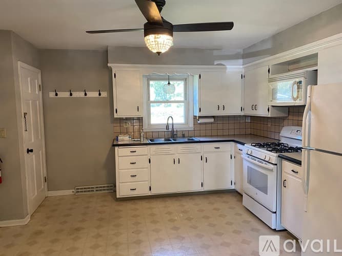 Mankato Apartment: 226 Marcy St