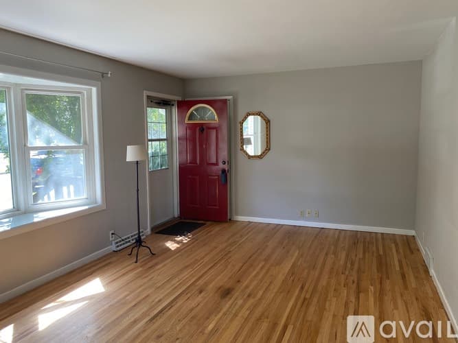 Mankato Apartment: 226 Marcy St