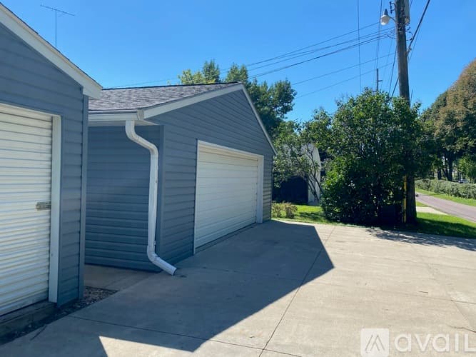 Mankato Apartment: 226 Marcy St