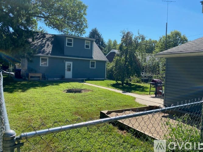 Mankato Apartment: 226 Marcy St
